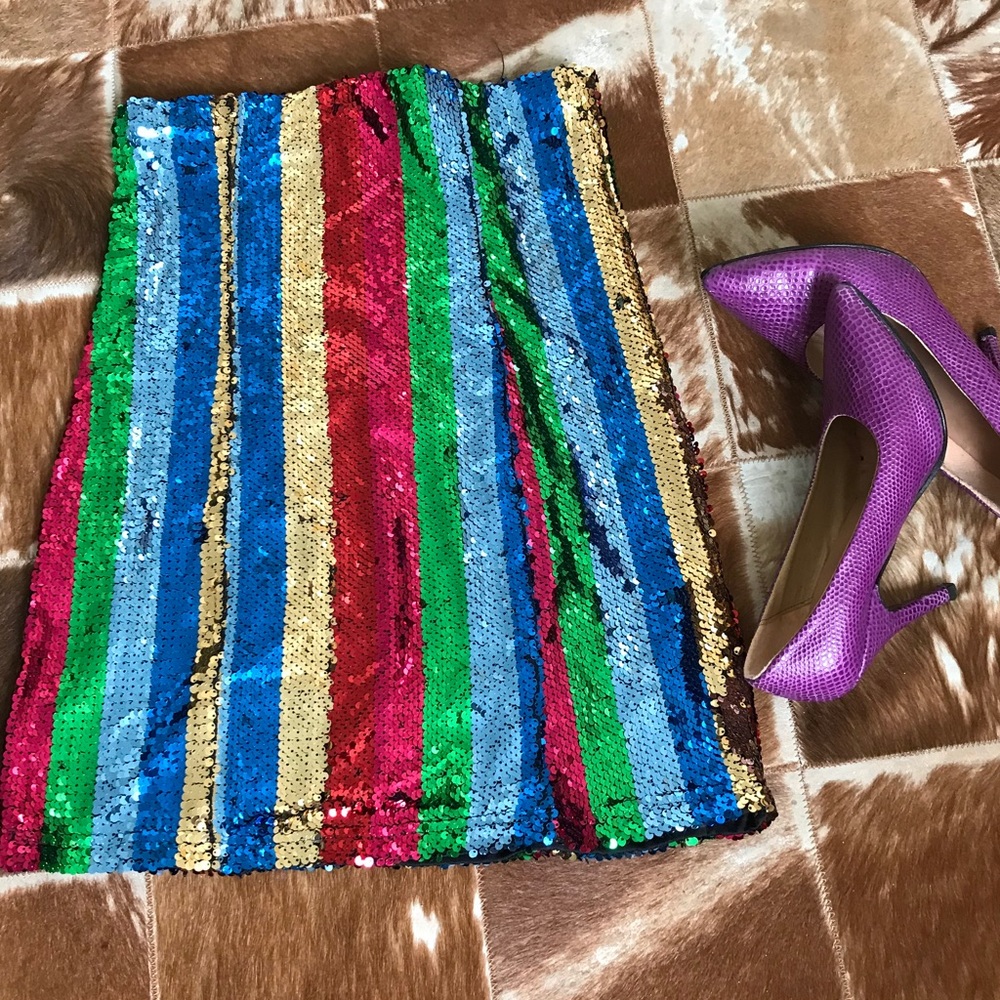 NEW 🎆🌹Sequin colorful skirt! Perfect for the holidays 🎉🎉🥂